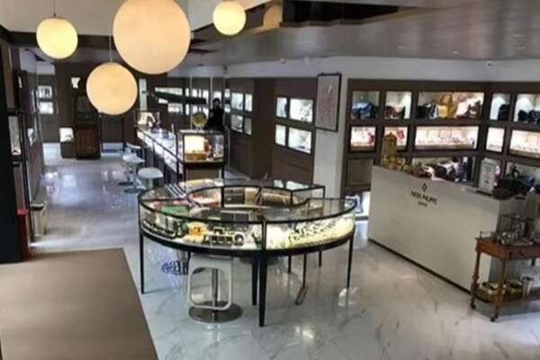 南昌市新建寄卖奢侈品店